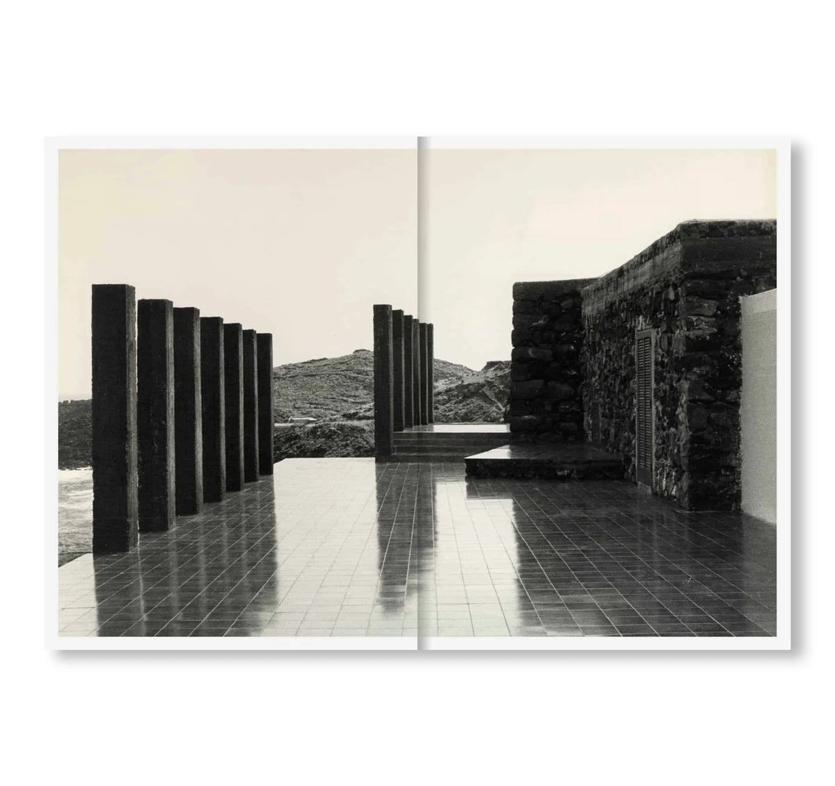 TWENTY-ONE CONVERSATIONS WITH ARCHITECTS  by Arquitectura-G
