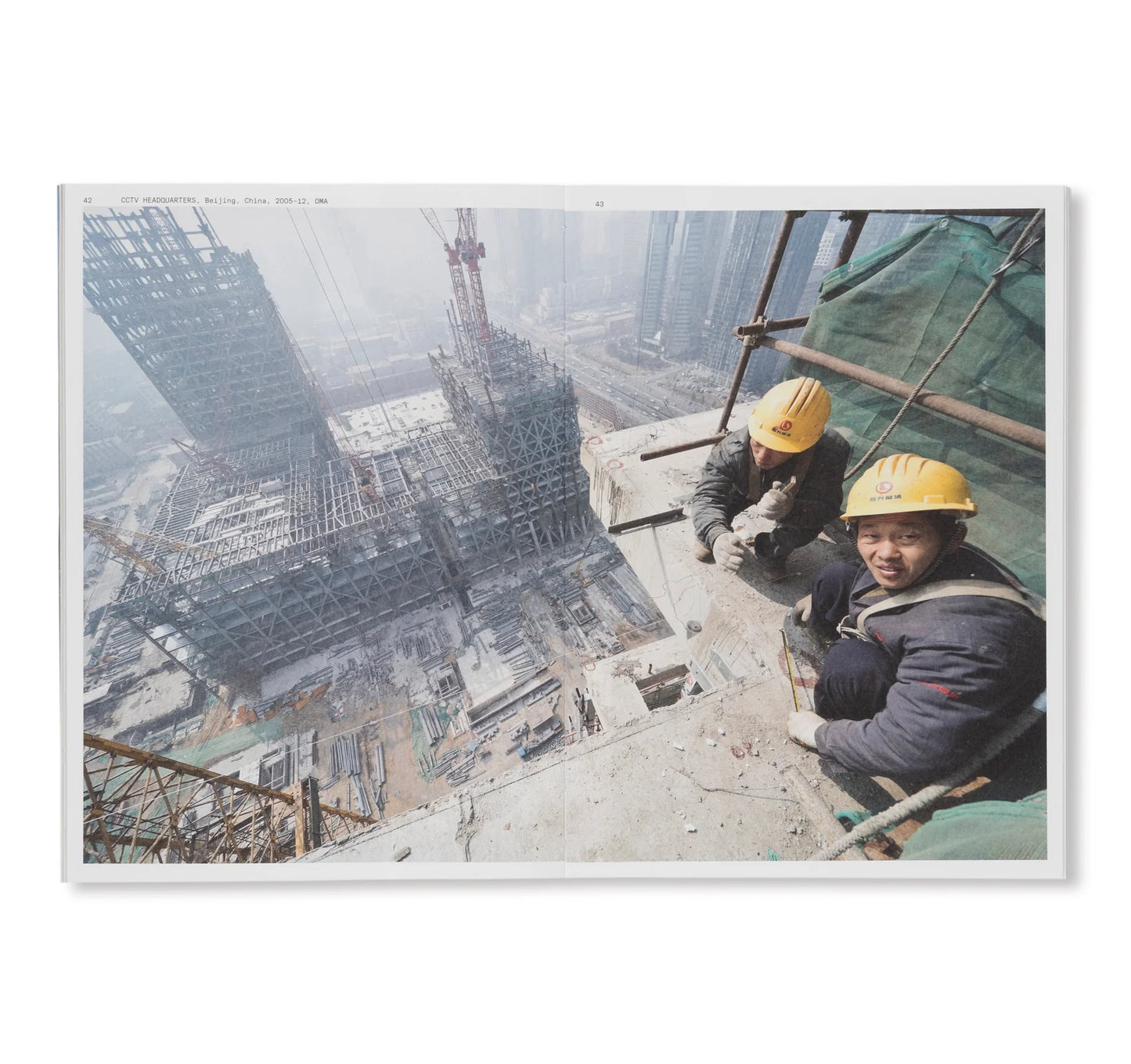 MOMENTS IN ARCHITECTURE   by Iwan Baan