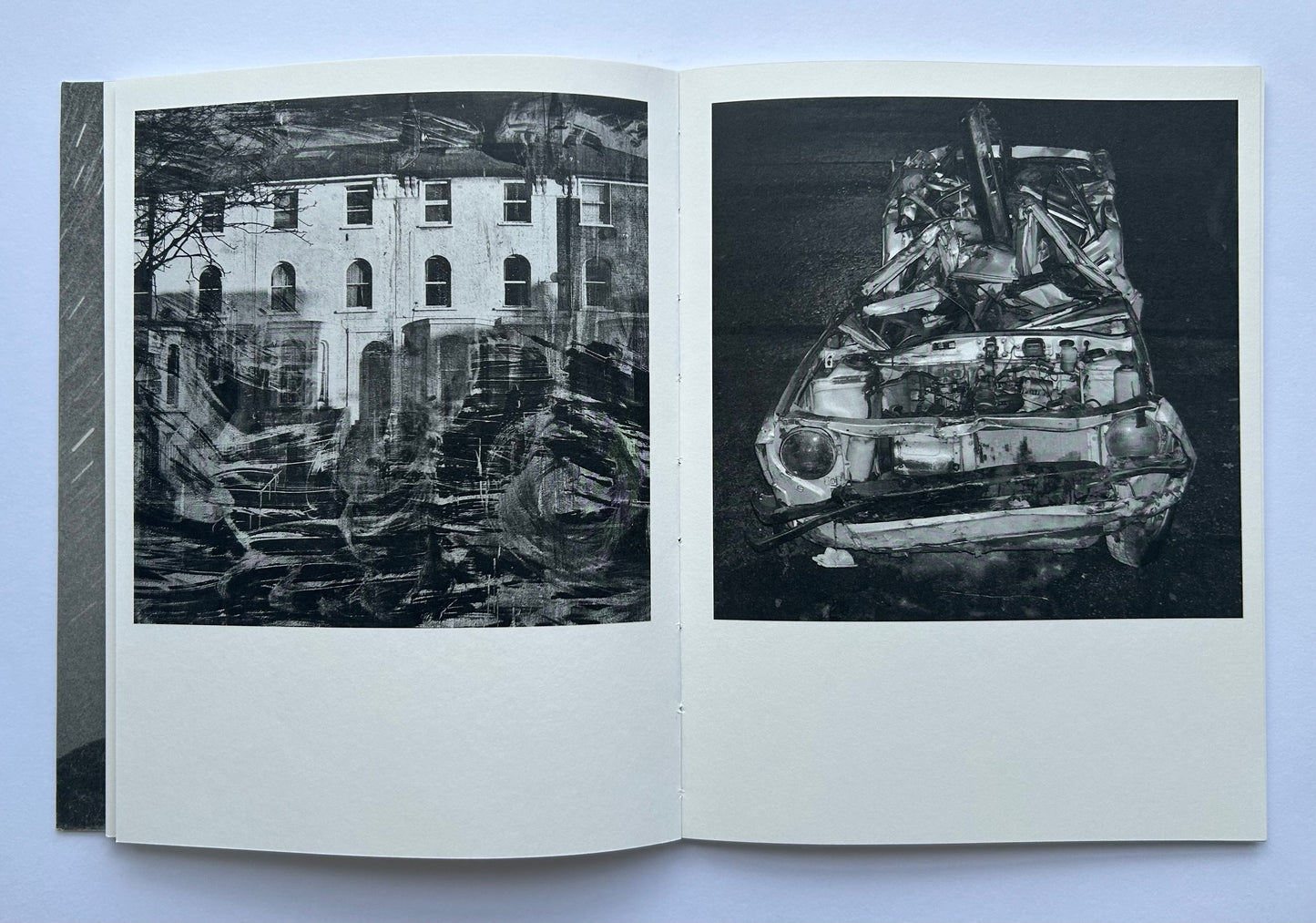 DD／MM／YYYY  by Kostis Argyriadis