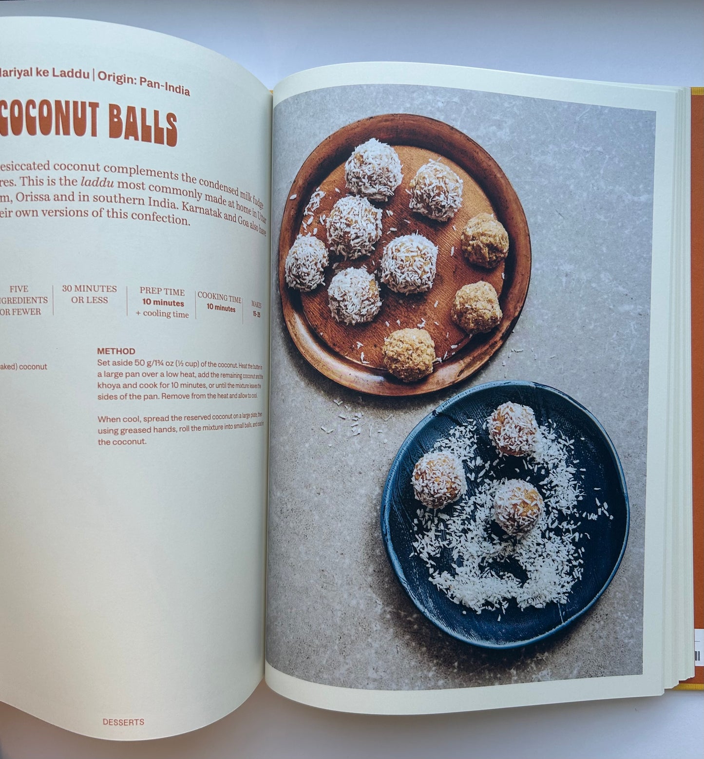 CLASSIC INDIAN RECIPES   by Pushpesh Pant